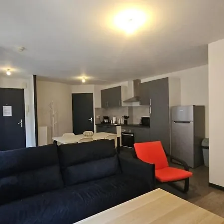 Apartment Le Refuge Majestueux - T2 - Wifi-parking- Chateau