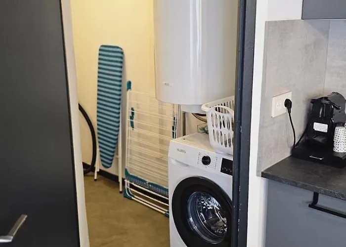 Le Refuge Majestueux - T2 - Wifi-parking- Chateau * Sedan